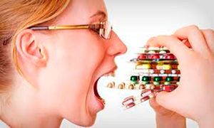 TIPS PARA MEJORAR TU CALIDAD DE VIDA | HIPOCONDRÍA - La hipocondría es un trastorno en el cual una persona refiere síntomas físicos y está especialmente preocupada, porque cree firmemente que corresponden a una enfermedad grave. Las preocupaciones...