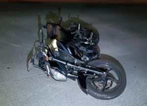 ¡‘JINETE DE ACERO’ HERIDO EN TRANCAZO!