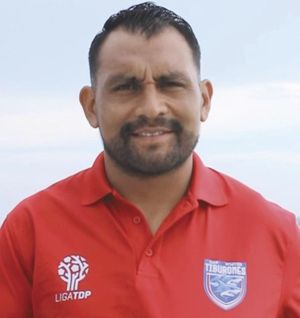 ¡TOÑITO MARTÍNEZ NO QUIERE DEJAR ESCAPAR LA GRAN OPORTUNIDAD!