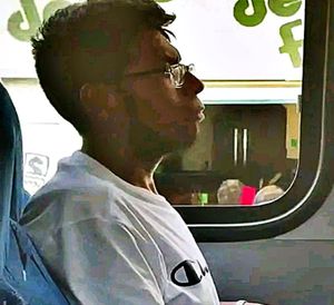 ¡DENUNCIAN A “COCHINÓN”! - CUANDO SE MANOSEABA EN EL AUTOBÚS DELANTE DE NIÑOS Y SEÑORAS