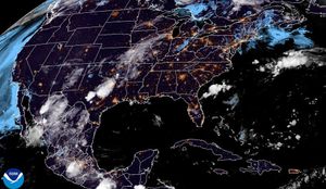 ¡A MEDIADOS DE SEMANA, OTRA BAJA PRESIÓN EN EL GOLFO DE MÉXICO! - *TEMPRANO GOTAS Y RAYOS; DESPUÉS EL BOCHORNO.