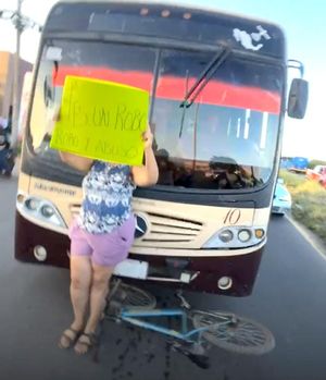 ¡BLOQUEAN LA CARRETERA! - POR TARIFAZO