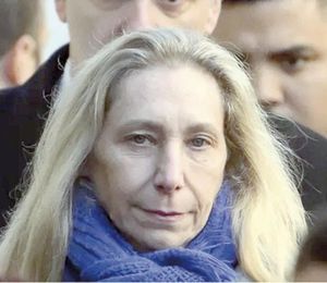 ¡ESCÁNDALO DE CORRUPCIÓN, CAÍDA DE LA POPULARIDAD Y APEDREADO EN PLENA CAMPAÑA ELECTORAL EN ARGENTINA!