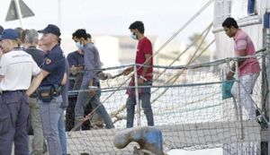 ¡MUEREN 20 MIGRANTES POR UN NAUFRAGIO! - FRENTE A LA ISLA ITALIANA DE LAMPEDUSA