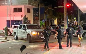 ¡CATEO EXPRESS EN EL CENTRO HISTÓRICO DE VERACRUZ! - SE ASEGURARON VARIOS VEHÍCULOS