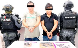 ¡CAEN DOS MALOSONES EN SAN JUAN EVANGELISTA! - TRAÍAN DROGA ADEMAS DE UNA GRANADA
