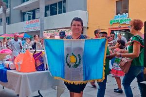 ¡VIENEN DESDE GUATEMALA A LA POZOLIZA Y TAMALIZA!