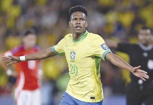 ¡GOLEA BRASIL A CHILE; SE ESTRENA ESTÊVÃO!