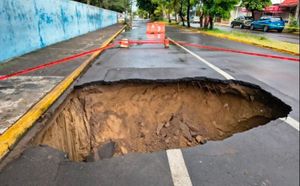 ¡SOCAVÓN EN COSTA VERDE!