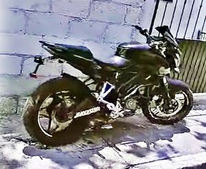 ¡ROBAN MOTO AFUERA DEL “CHEDRAUITO”!