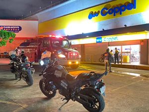 ¡AY NANITAS, SALE HUMO EN COPPEL EL NÚCLEO!