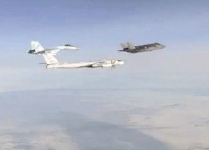 ¡EU INTERCEPTA VARIOS AVIONES MILITARES DE RUSIA CERCA DE ALASKA!
