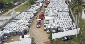 ¡FRENAN CAPTURA DE CONTRALMIRANTE FERNANDO FARÍAS!