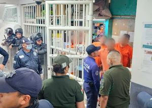 ¡OPERACIÓN CENTINELA EN PENALES! - DE COATZA, SAN ANDRÉS, ACAYUCAN Y COSAMALOAPAN