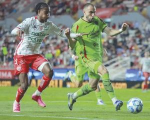 ¡“FUERA GAGO”!; CLAMA AFICIÓN DE NECAXA TRAS EMPATE CON JUÁREZ