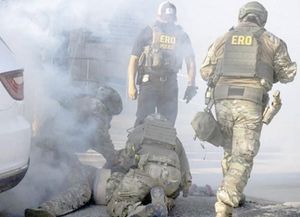 ¡USA ICE GAS LACRIMÓGENO EN PROTESTA EN CHICAGO!