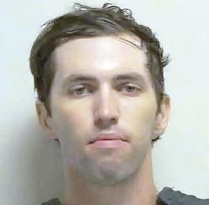 ¡ASESINO DE CHARLIE KIRK FUE DETENIDO TRAS ALERTA DE FAMILIAR!