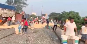 ¡RAPIÑEROS ROBARON 46 TONELADAS DE MAÍZ!