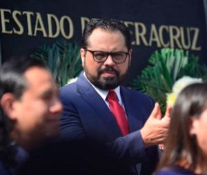 ¡LOS APRETARÁN!