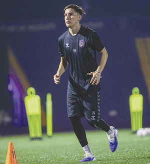 ¡DIEGO HERNÁNDEZ ESPERA QUE RACING MANTENGA REGULARIDAD!