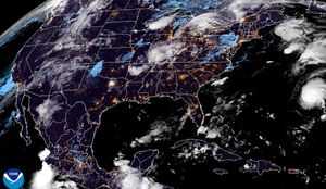 ¡A LAS 12:20 pm EMPIEZA EL OTOÑO! - *"GABRIELA" EN EL ATLÁNTICO Y "NARDA" EN EL PACÍFICO.