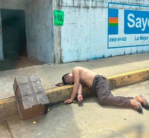 ¡EJECUTAN A “EL CHIRRIS”! - LO ATACARON A BALAZOS EN LA COLONIA SOLIDARIDAD DE COATZACOALCOS