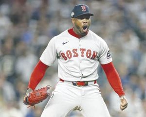 CONTROLAN RED SOX A YANKEES Y TOMAN VENTAJA!