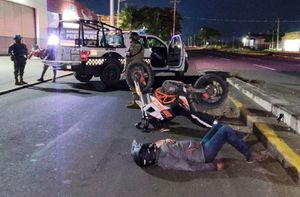 ¡“JINETE DE ACERO” SE IMPACTÓ CONTRA EL PUENTE LAS AMAPOLAS!