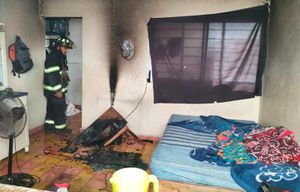 ¡OLLA DE FRIJOLES PROVOCA INCENDIO EN CUARTERÍA!