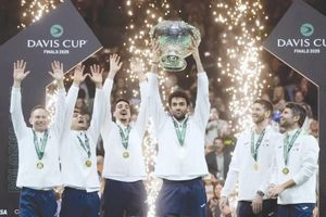 ¡CONSIGUE ITALIA EL TRICAMPEONATO DE LA COPA DAVIS EN BOLONIA!