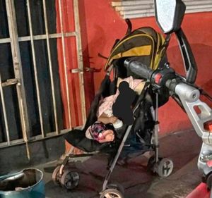 ¡DETIENEN A PAREJA POR DEJAR A SU BEBÉ AFUERA DE LA CANTINA!