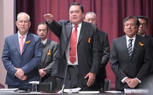 ¡LO TUNDEN! - PA’SUMECHA