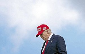 ¡DÍAS MÁS CORTOS, SIGNOS DE FATIGA: TRUMP ENFRENTA LAS REALIDADES DEL ENVEJECIMIENTO EN EL CARGO!