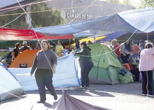 ¡CNTE RETIRA PLANTÓN EN SAN LÁZARO!