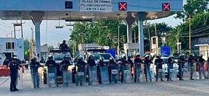 ¡CIERRAN EL PUENTE! - CON ANTIMOTINES