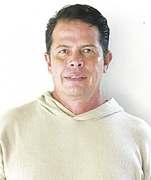 ¡PRIVAN DE LA LIBERTAD AL MÉDICO MARCOS DE CASTRO!