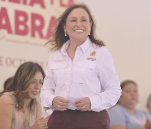 ¡REITERA NAHLE QUE HABRÁ FÚTBOL EN VERACRUZ!