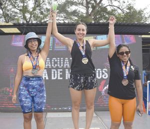 ¡GRAN EXITO DEL ACUATLON!