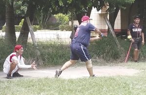 ¡EL PREDIO Y PALAPA MUÑECO LIGAN TRES TRIUNFOS!