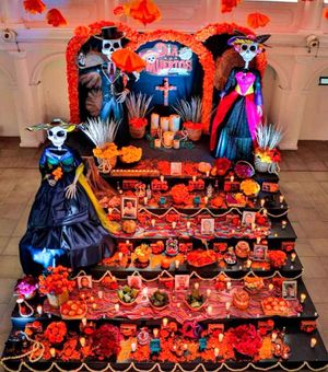¡SE LES PRENDE EL ALTAR!