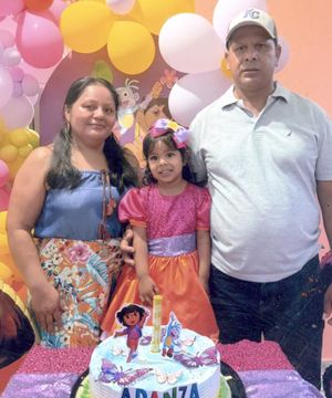 ARANZA CUMPLE TRES AÑOS