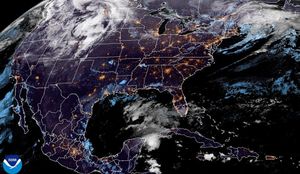 ¡ESPLÉNDIDA LUNA LLENA CON 2 GRADOS MÁS! - *EL DOMINGO FRENTE FRÍO EN EL GOLFO DE MÉXICO