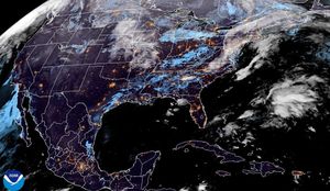 ¡EL FRENTE FRIO VIENE HECHO LA MOCHA! - *TODAVÍA HOY Y MAÑANA, CON BRUMA Y SOPLANDO DEL ESTE