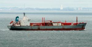 ¡“FAST TRACK”! - *Mientras el Mariner salía y entraba de Pajaritos en Coatzacoalcos