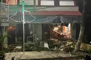 ¡CUATRO HERIDOS POR EXPLOSIÓN EN RESTAURANTE “PEÑAS BAR” DE CARDEL!