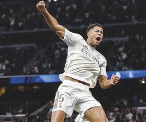 ¡REAL MADRID CIERRA EL AÑO CON VICTORIA ANTE SEVILLA!