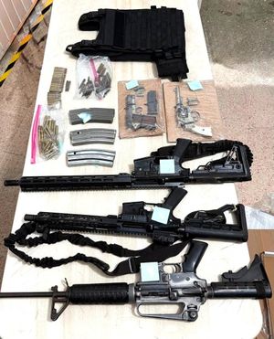 ¡FGR ASEGURÓ ARSENAL EN UN CATEO EN TEXISTEPEC!