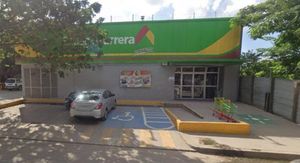 ¡ASALTAN TIENDA DE MAMÁ LUCHA EN LA COLONIA DOS CAMINOS!