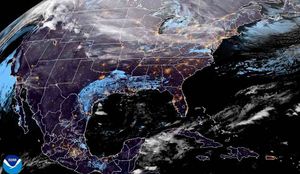 ¡ESTA NOCHE INGRESA EL FRENTE FRÍO AL GOLFO DE MÉXICO! - *"NORTE" Y LLUVIAS PARA EL DOMINGO Y LUNES