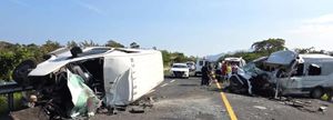¡BRUTAL CHOQUE: 3 MUERTOS! - CAMIONETA SE IMPACTO DE FRENTE CONTRA VAN